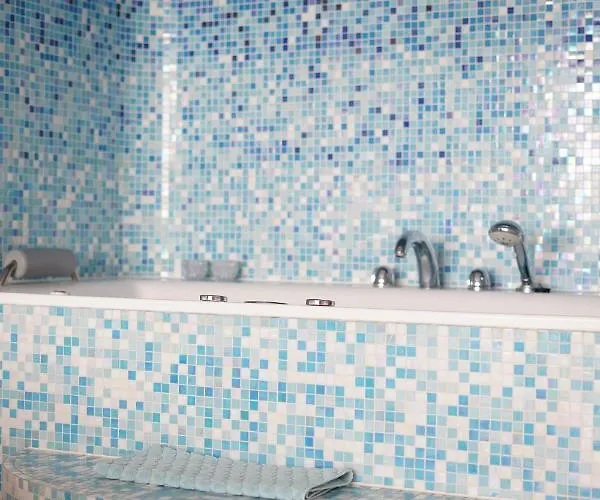 维他命z住宿加早餐旅馆 *